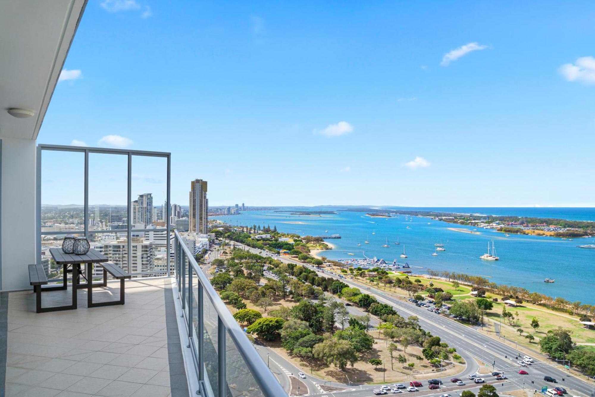 Brighton Shores Gold Coast Bagian luar foto