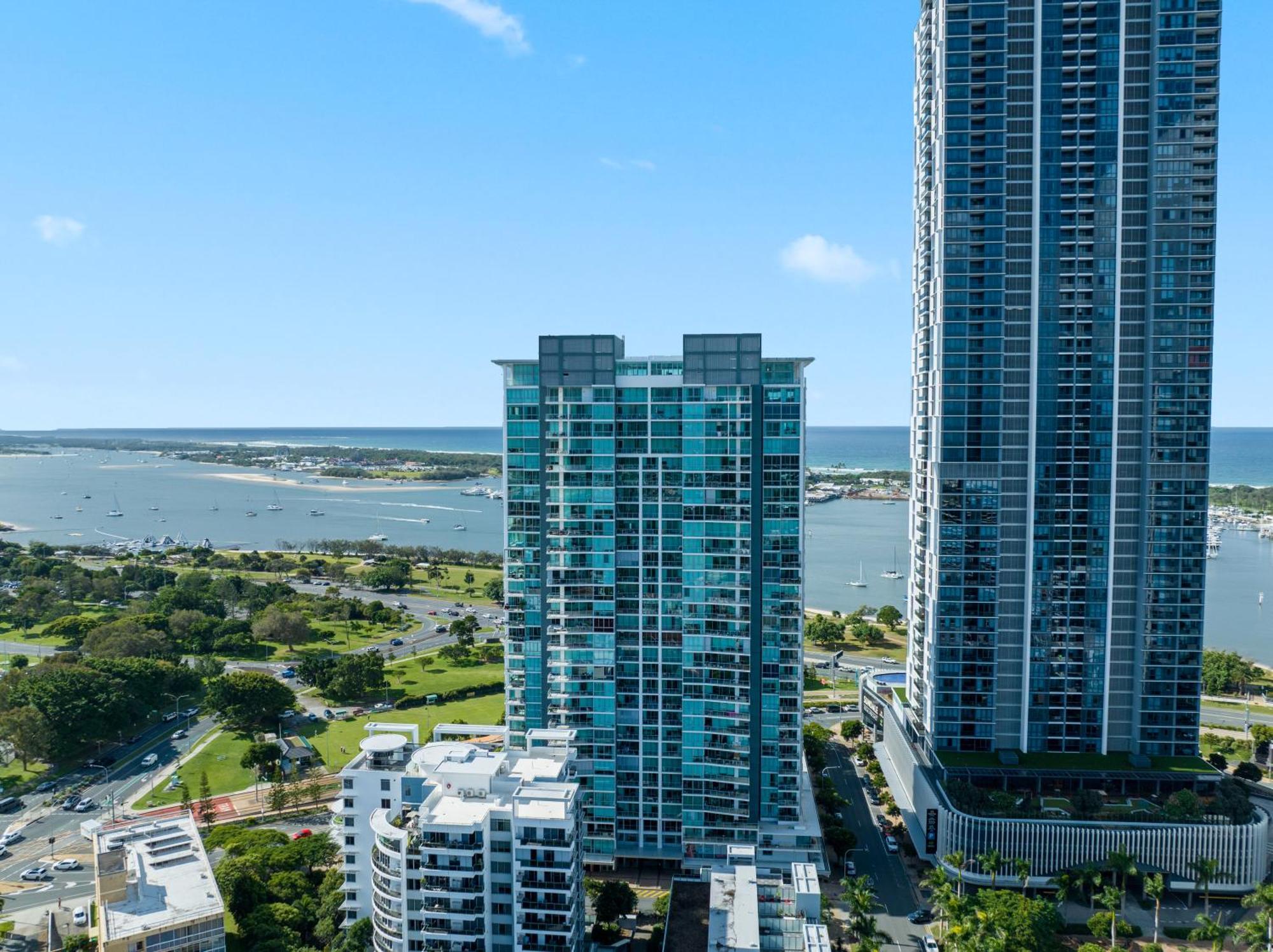 Brighton Shores Gold Coast Bagian luar foto