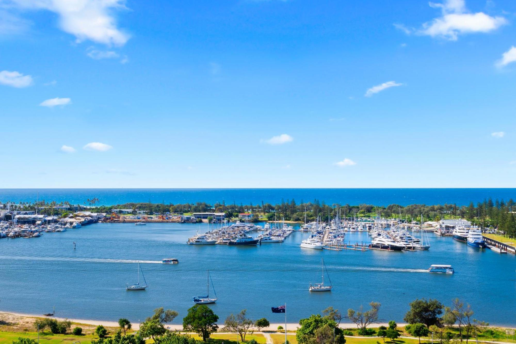 Brighton Shores Gold Coast Bagian luar foto
